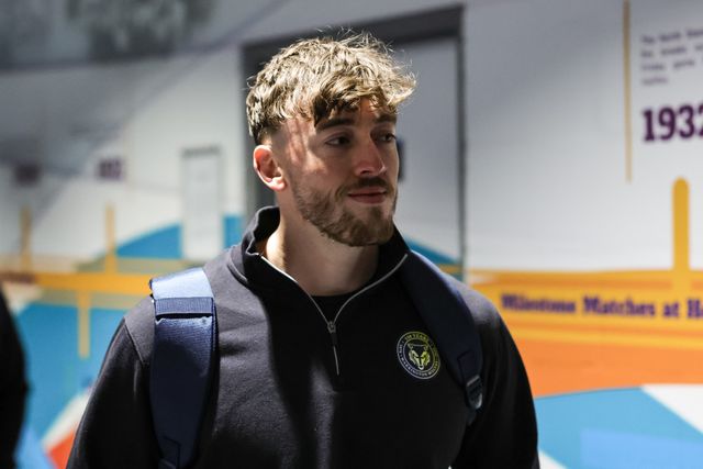 Matty Ashton of Warrington Wolves arrives during the Betfred Super League round 6 match Leeds Rhinos vs Warrington Wolves at AMT Headingley Stadium, Leeds, United Kingdom on 29 March 2026

(Photo by Mark Cosgrove/News Images)