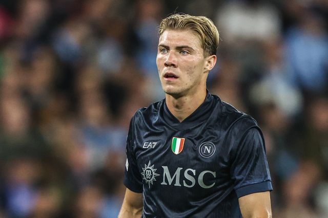 Rasmus Højlund of Napoli during the UEFA Champions League 2025/26 Phase MD1 Manchester City vs Napoli League at The City of Manchester Stadium, Manchester, United Kingdom, 18th September 2025

(Photo by Alfie Cosgrove/News Images)