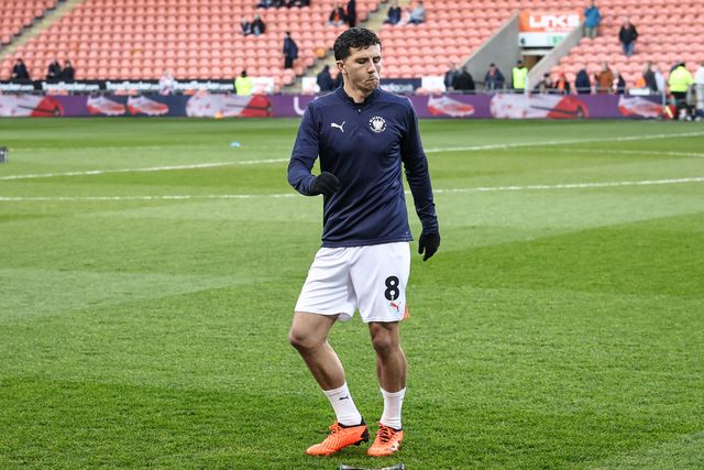 Albie Morgan of Blackpool in the pregame warmup session during the Sky Bet League 1 match Blackpool vs Reading at Bloomfield Road, Blackpool, United Kingdom, 1st April 2025

(Photo by Mark Cosgrove/News Images)
