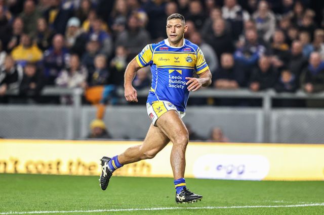 Ryan Hall of Leeds Rhinos during the Betfred Super League play-off Eliminator 2 match Leeds Rhinos vs St Helens at Headingley Stadium, Leeds, United Kingdom, 27th September 2025

(Photo by Alfie Cosgrove/News Images)