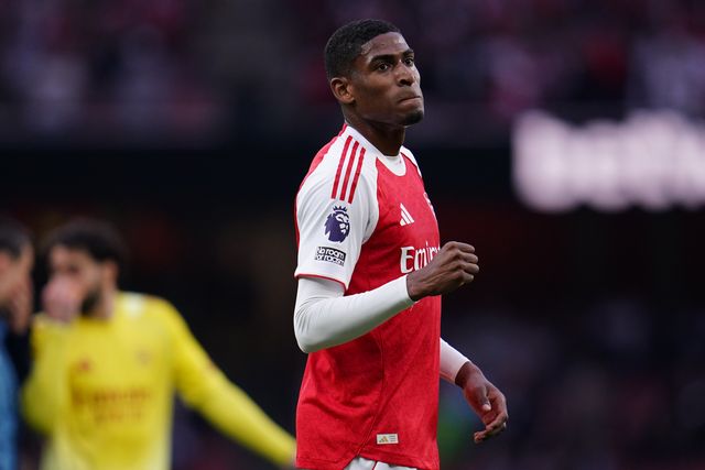 Cristhian Mosquera of Arsenal celebrates win at full time during the Premier League match Arsenal vs Fulham at Emirates, London, United Kingdom on 02 May 2026

(Photo by Harvey Murphy/News Images)