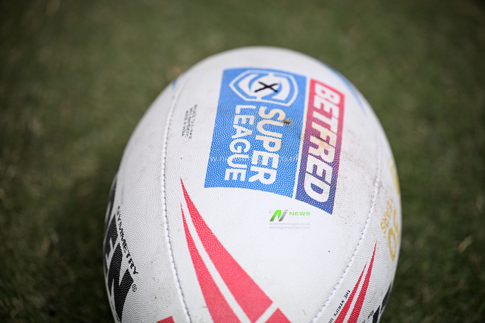 Betfred Super League round 21 Castleford Tigers v Warrington Wolves