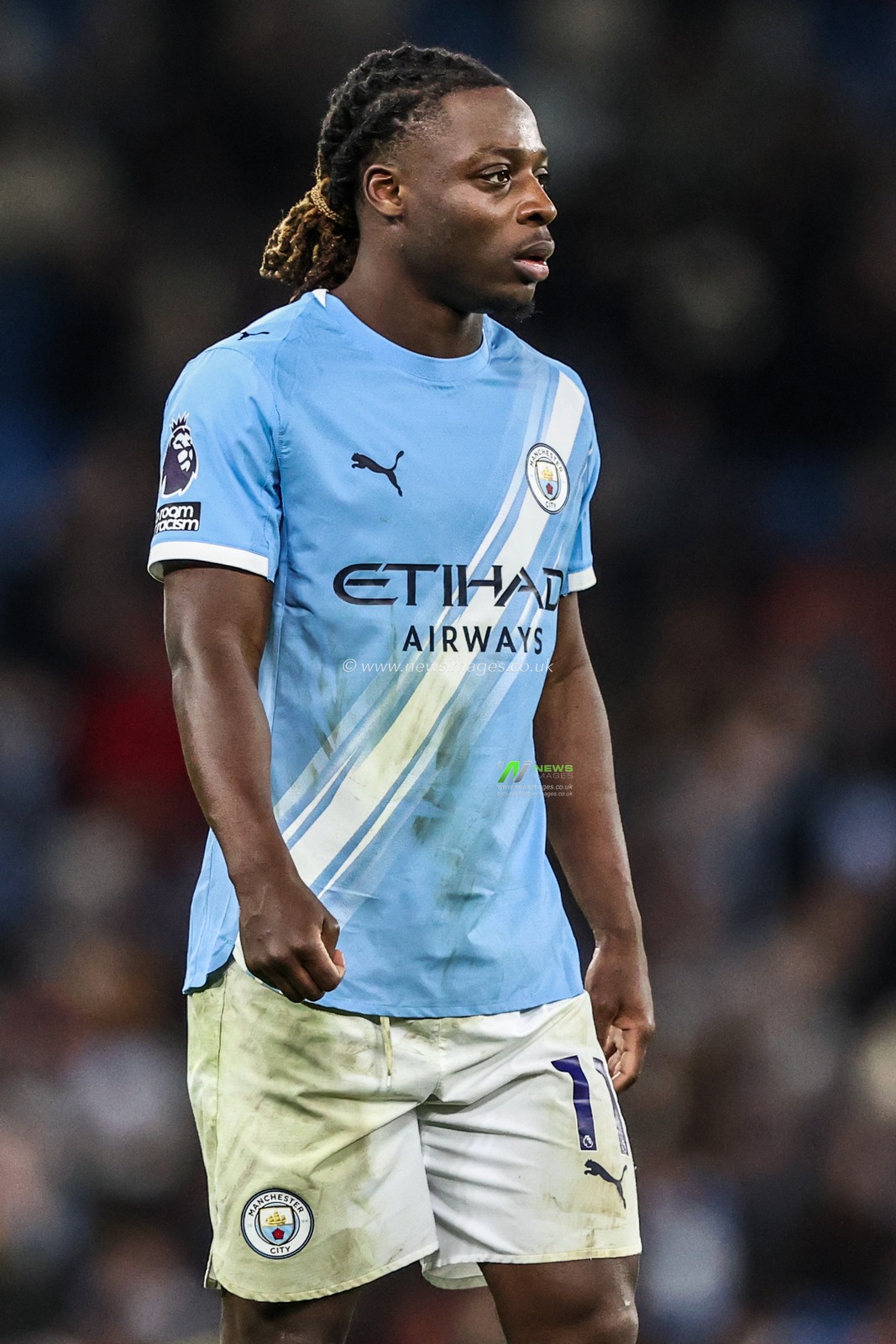 Jeremy Doku of Manchester City during the Premier League match Manchester City vs Brighton and Hove Albion at Etihad Stadium, Manchester, United Kingdom, 7th January 2026

(Photo by Alfie Cosgrove/News Images)

*** GER AUT SUI OUT ***