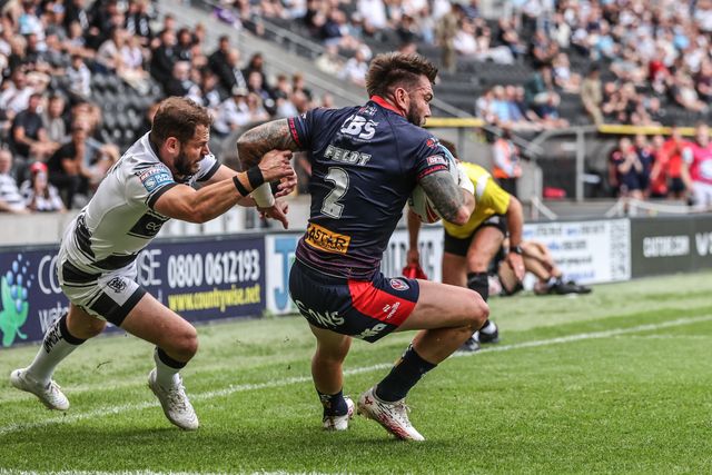 Kyle Feldt of St. Helens goes over for a try during the Betfred Super League round 17 match Hull FC vs St Helens at MKM Stadium, Hull, United Kingdom, 5th July 2025

(Photo by Alfie Cosgrove/News Images)