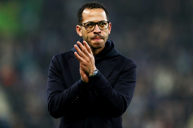 Liam Rosenior manager of Chelsea claps fans dejected after 3-0 defeat after the Premier League match Everton vs Chelsea at Hill Dickinson Stadium, Liverpool, United Kingdom on 21 March 2026

(Photo by Jorge Horsted/News Images)