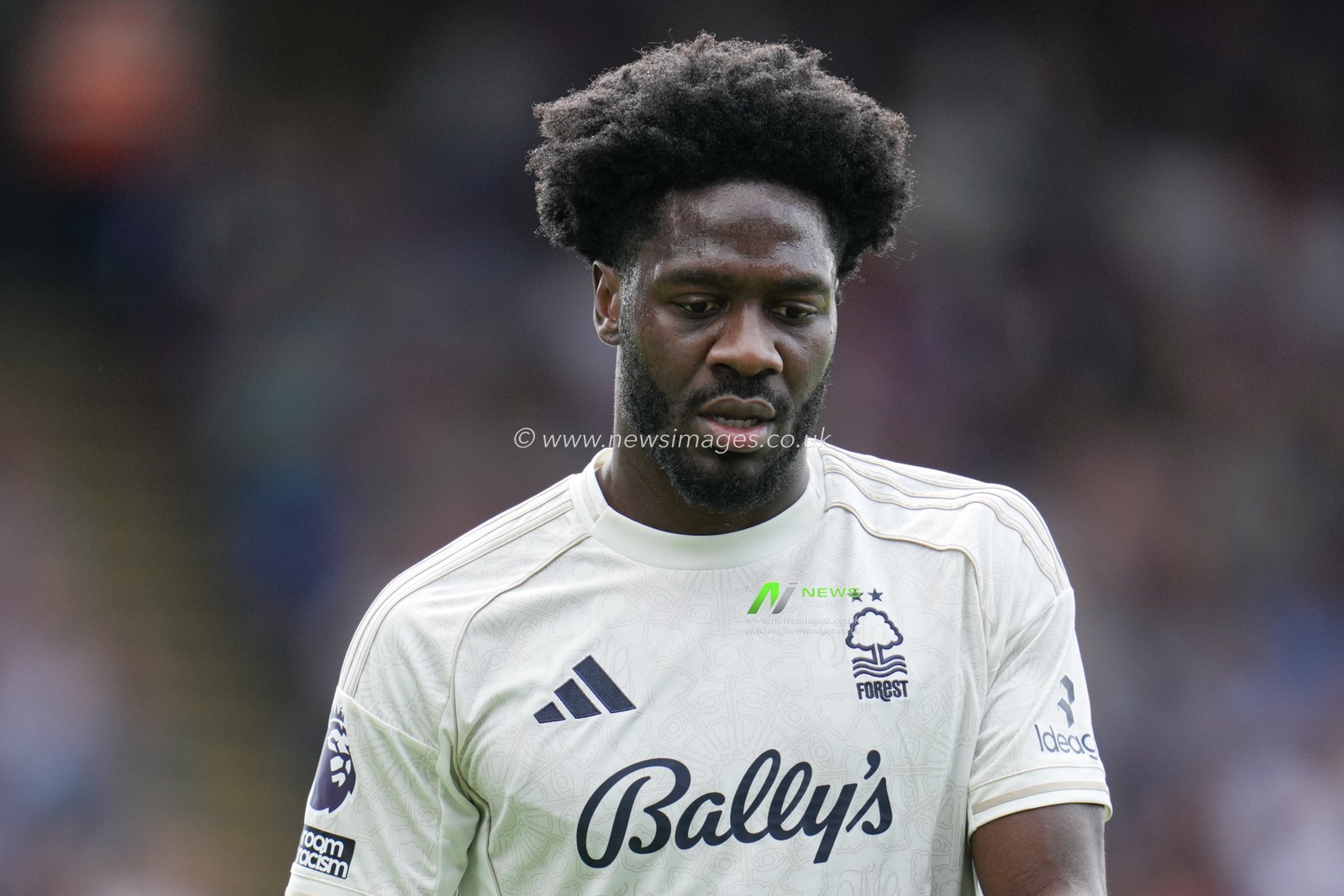 Ola Aina of Nottingham Forest during the Premier League match Crystal Palace vs Nottingham Forest at Selhurst Park, London, United Kingdom, 24th August 2025

(Photo by Harvey Murphy/News Images)