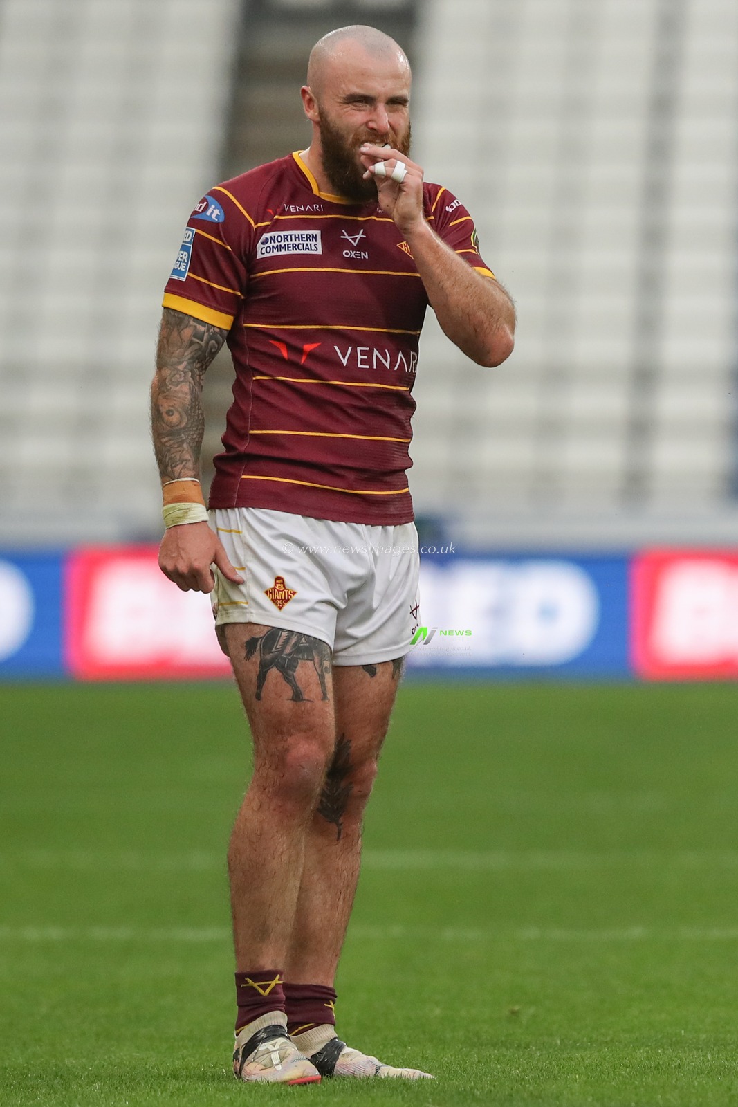 Jake Bibby of Huddersfield Giants during the Betfred Super League Round 25 match Huddersfield Giants vs London Broncos at John Smith's Stadium, Huddersfield, United Kingdom, 8th September 2024

(Photo by Alfie Cosgrove/News Images)