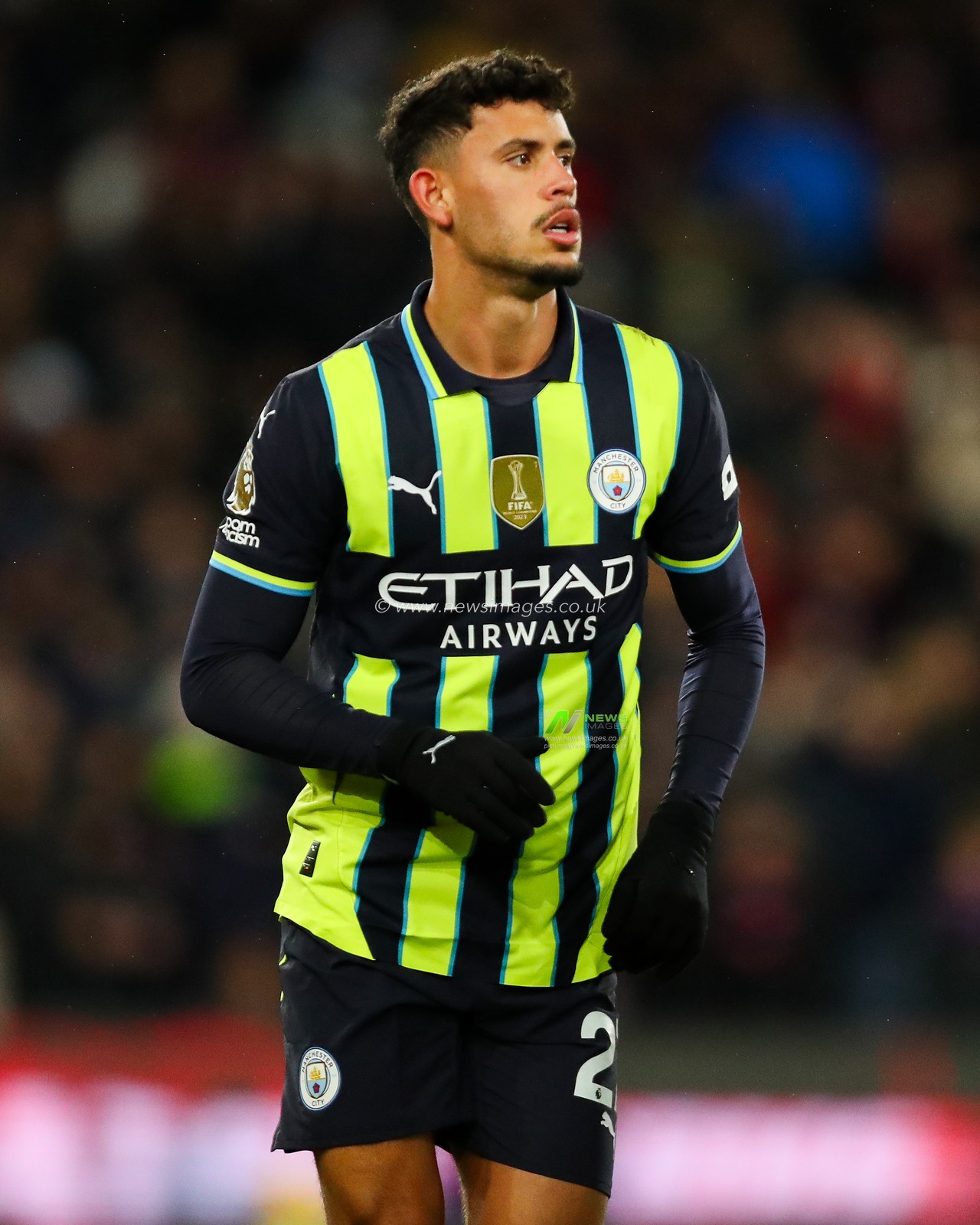 Savinho of Manchester City looks on during the Premier League match Crystal Palace vs Manchester City at Selhurst Park, London, United Kingdom, 7th December 2024

(Photo by Izzy Poles/News Images)