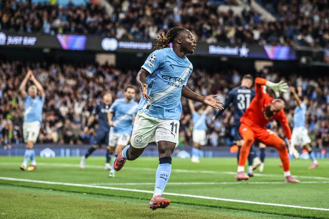 Jeremy Doku of Manchester City celebrates his goal to make it 2-0 during the UEFA Champions League 2025/26 Phase MD1 Manchester City vs Napoli League at The City of Manchester Stadium, Manchester, United Kingdom, 18th September 2025

(Photo by Alfie Cosgrove/News Images)