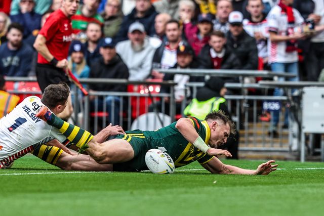 Angus Crichton of Australia goes over for a try during the The Ashes Series 2025 England vs Australia at Wembley Stadium, London, United Kingdom, 25th October 2025

(Photo by Alfie Cosgrove/News Images)