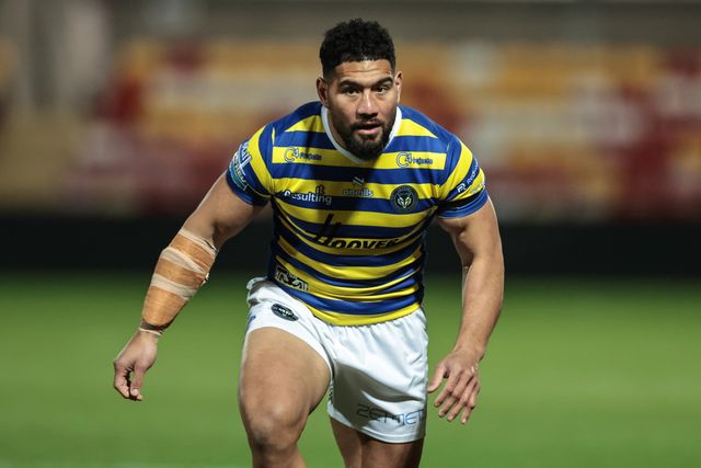 Kelepi Tanginoa of Warrington Wolves in action during the Betfred Super League Round 4 match York Knights vs Warrington Wolves at LNER Community Stadium, York, United Kingdom on 06 March 2026

(Photo by Mark Cosgrove/News Images)