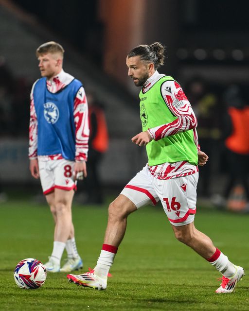 Jay Rodriguez of Wrexham during the pre-game warmup ahead of the Sky Bet League 1 match Wrexham vs Leyton Orient at SToK Cae Ras, Wrexham, United Kingdom, 18th February 2025

(Photo by Craig Thomas/News Images)