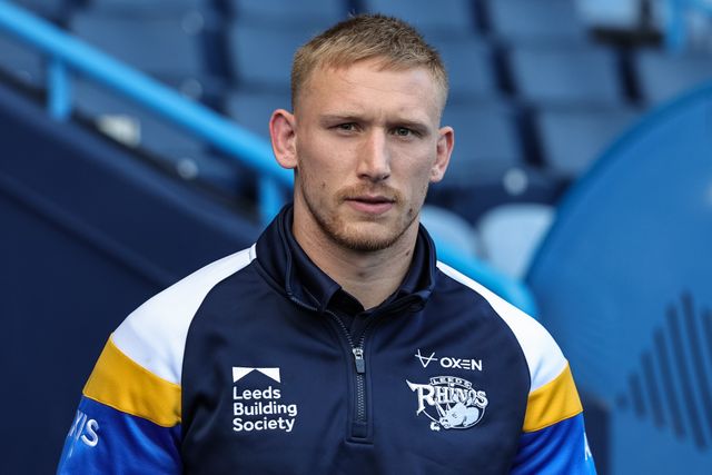 Mikolaj Oledzki of Leeds Rhinos arrives during the Betfred Super League round 8 match Huddersfield Giants vs Leeds Rhinos at Accu Stadium, Huddersfield, United Kingdom on 17 April 2026

(Photo by Mark Cosgrove/News Images)