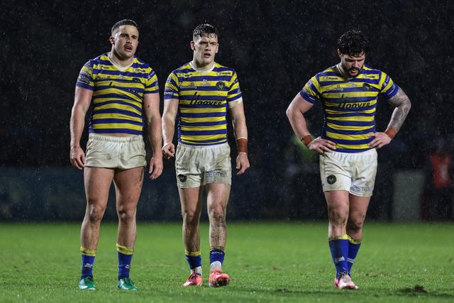 Josh Smith of Warrington Wolves, Josh Thewlis of Warrington Wolves and James Bentley of Warrington Wolves during the Pre Season match Warrington Wolves vs Leigh Leopards at Halliwell Jones Stadium, Warrington, United Kingdom, 30th January 2026

(Photo by Mark Cosgrove/News Images)