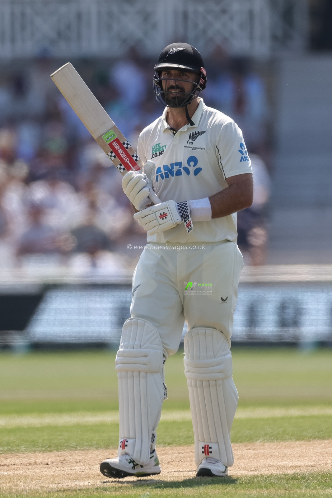 Daryl Mitchell of New Zealand during the 3rd Rothesay Test Match Day 2 match England vs New Zealand at Trent Bridge, Nottingham, United Kingdom on 26 June 2026

(Photo by Mark Cosgrove/News Images)