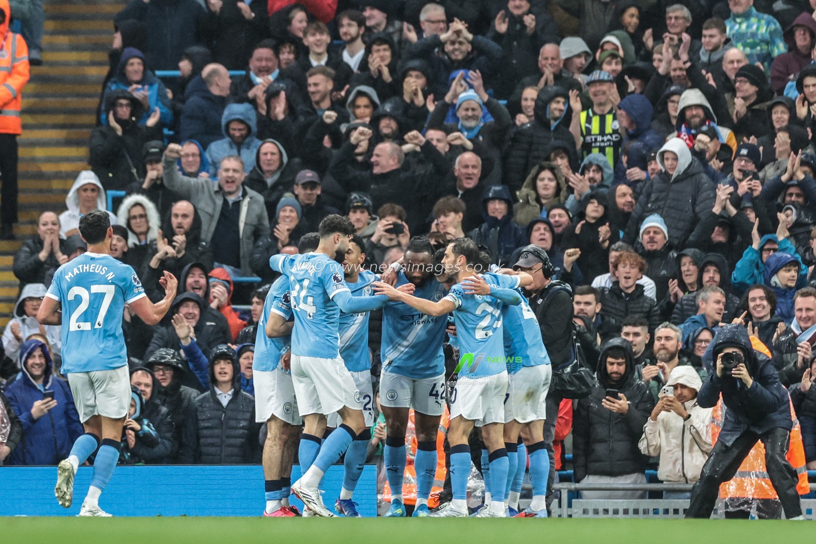 Antoine Semenyo of Manchester City celebrates his goal to make it 1-0 during the Premier League match Manchester City vs Crystal Palace at Etihad Stadium, Manchester, United Kingdom on 13 May 2026

(Photo by Mark Cosgrove/News Images)