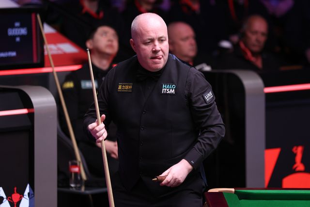 John Higgins during the 2025 Halo World Snooker Championship Game between John Higgins and Xiao Guodongat Crucible Theatre, Sheffield, United Kingdom, 26th April 2025

(Photo by Alex Roebuck/News Images)