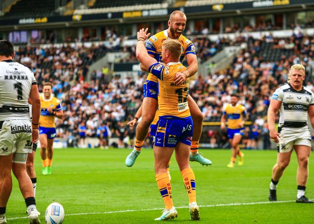 James McDonnell of Leeds Rhinos celebrates his try  during the Betfred Super League Round 24 match Hull FC vs Leeds Rhinos at MKM Stadium, Hull, United Kingdom, 30th August 2025

(Photo by Richard Bierton/News Images)
