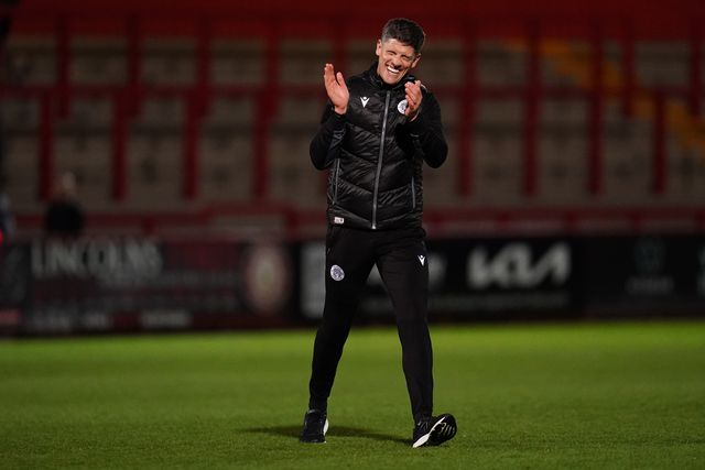 Alex Revell manager of Stevenage celebrates win with home supporters at full time during the Sky Bet League One match Stevenage vs Barnsley at Lamex Stadium, Stevenage, United Kingdom on 21st April 2026

(Photo by Harvey Murphy/News Images)