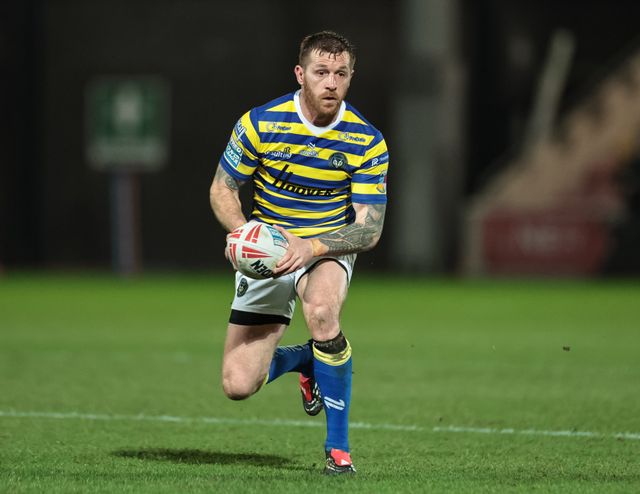 Marc Sneyd of Warrington Wolves in action with the ball during the Betfred Super League Round 4 match York Knights vs Warrington Wolves at LNER Community Stadium, York, United Kingdom on 06 March 2026

(Photo by Mark Cosgrove/News Images)