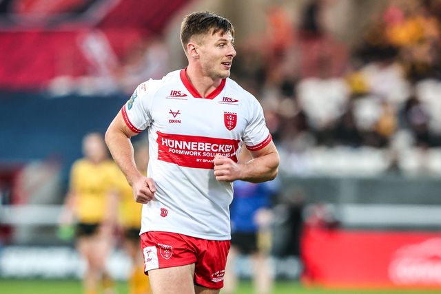 Tom Davies of Hull KR during the Betfred Super League round 10 match Hull KR vs Castleford Tigers at Sewell Group Craven Park, Hull, United Kingdom on 30 April 2026

(Photo by Alfie Cosgrove/News Images)