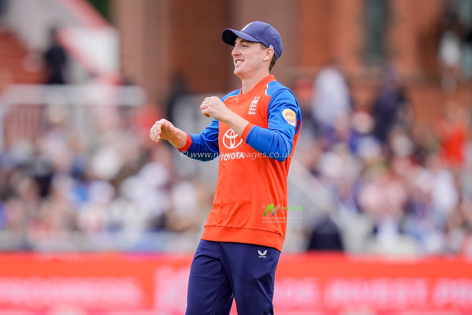 England captain Harry Brook celebrates Tom Banton of England catching the ball to dismiss India captain Shreyas Iyer during the Second Vitality T20 International match England vs India at Old Trafford, Manchester, United Kingdom on 04 July 2026

(Photo by Maynard Manyowa/News Images)