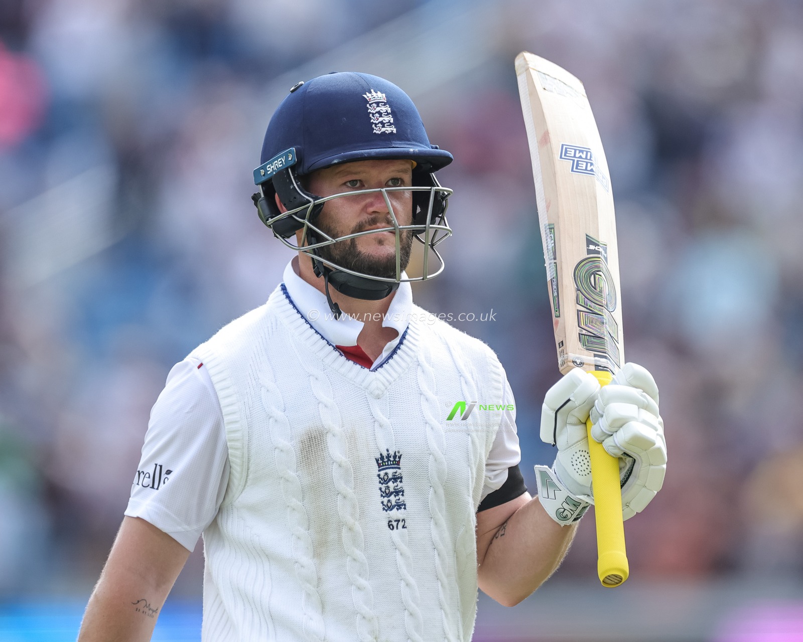 A dejected Ben Duckett of England after heâ€™s dismissed on 149 during the 1st Rothesay Test Match Day 5 England vs India at Headingley Cricket Ground, Leeds, United Kingdom, 24th June 2025

(Photo by Mark Cosgrove/News Images)