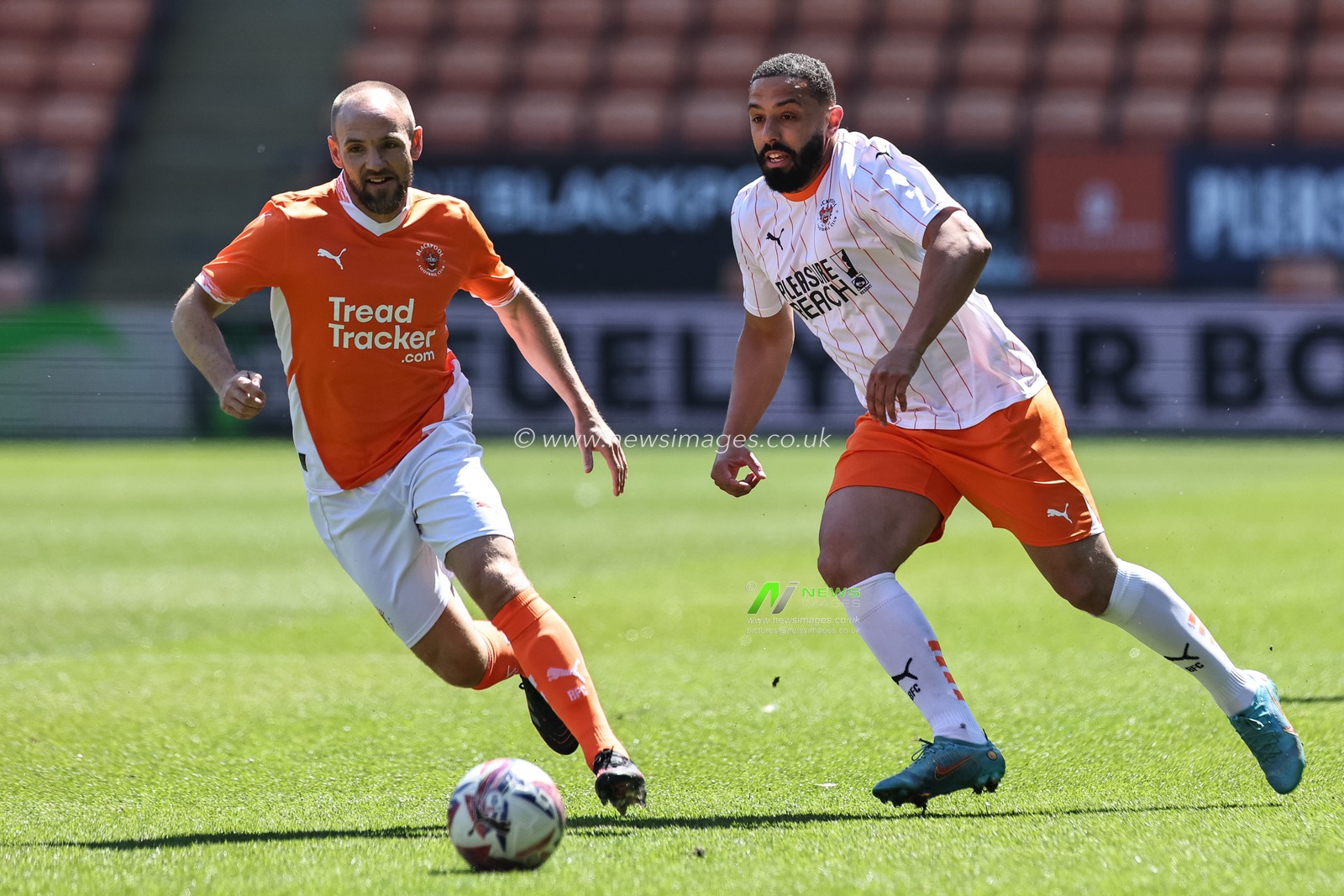 Blackpool Legends match match Blackpool vs Blackpool at Bloomfield Road, Blackpool, United Kingdom, 17th May 2025

(Photo by Mark Cosgrove/News Images)