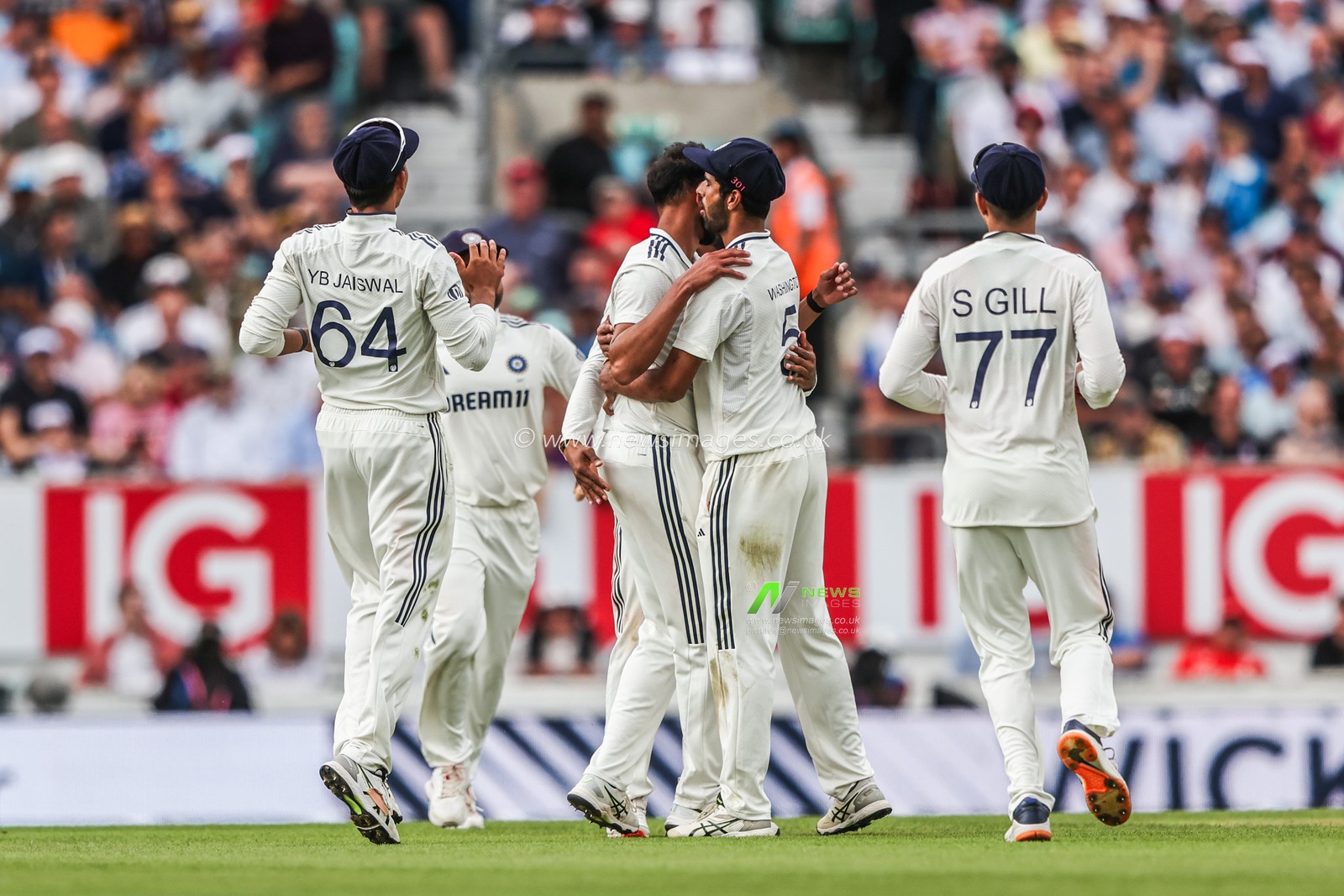 Prasidh Krishna of India celebrates bowling out Jamie Overton of England by LBW during the 5th Rothesay Test Match Day 2 England v India at The Kia Oval, London, United Kingdom, 1st August 2025

(Photo by Alfie Cosgrove/News Images)