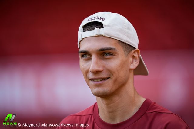 Nicolas Dominguez of Nottingham Forest arrives at the stadium prior to kick off during the Premier League match Nottingham Forest vs Burnley at City Ground, Nottingham, United Kingdom on 19 April 2026

(Photo by Maynard Manyowa/News Images)