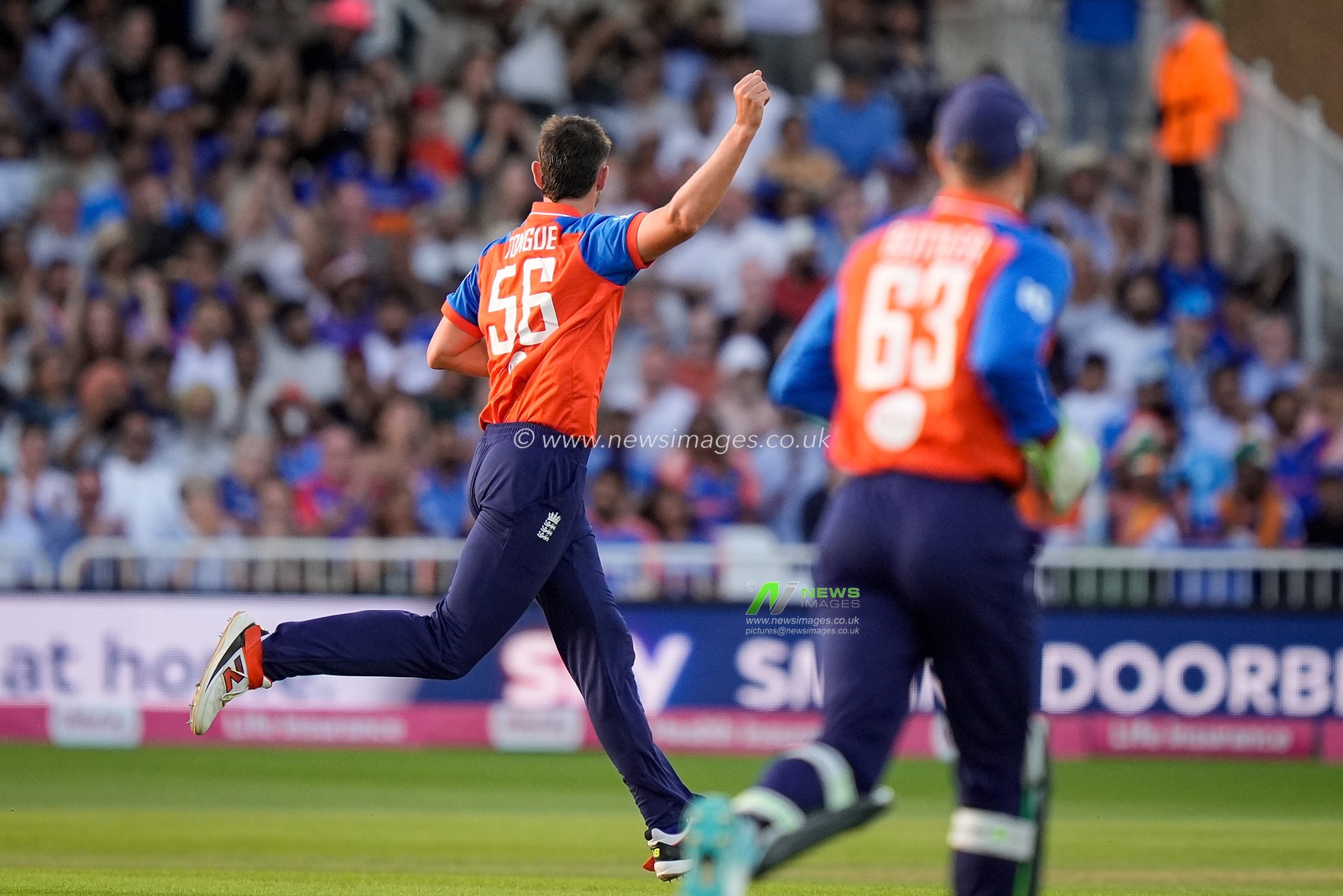 Josh Tongue of England celebrates taking the wicket of Ishan Kishan of India during the Third Vitality T20 International match England vs India at Trent Bridge, Nottingham, United Kingdom on 07 July 2026

(Photo by Maynard Manyowa/News Images)