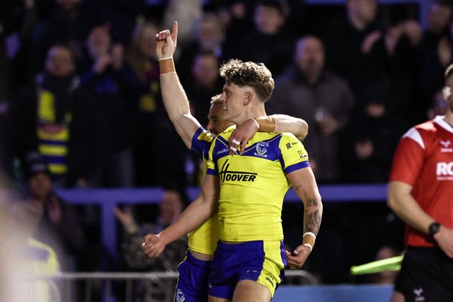 Arron Lindop of Warrington Wolves celebrates his try during the Betfred Super League Round 6 match Warrington Wolves vs Leeds Rhinos at Halliwell Jones Stadium, Warrington, United Kingdom, 28th March 2025

(Photo by Mark Cosgrove/News Images)