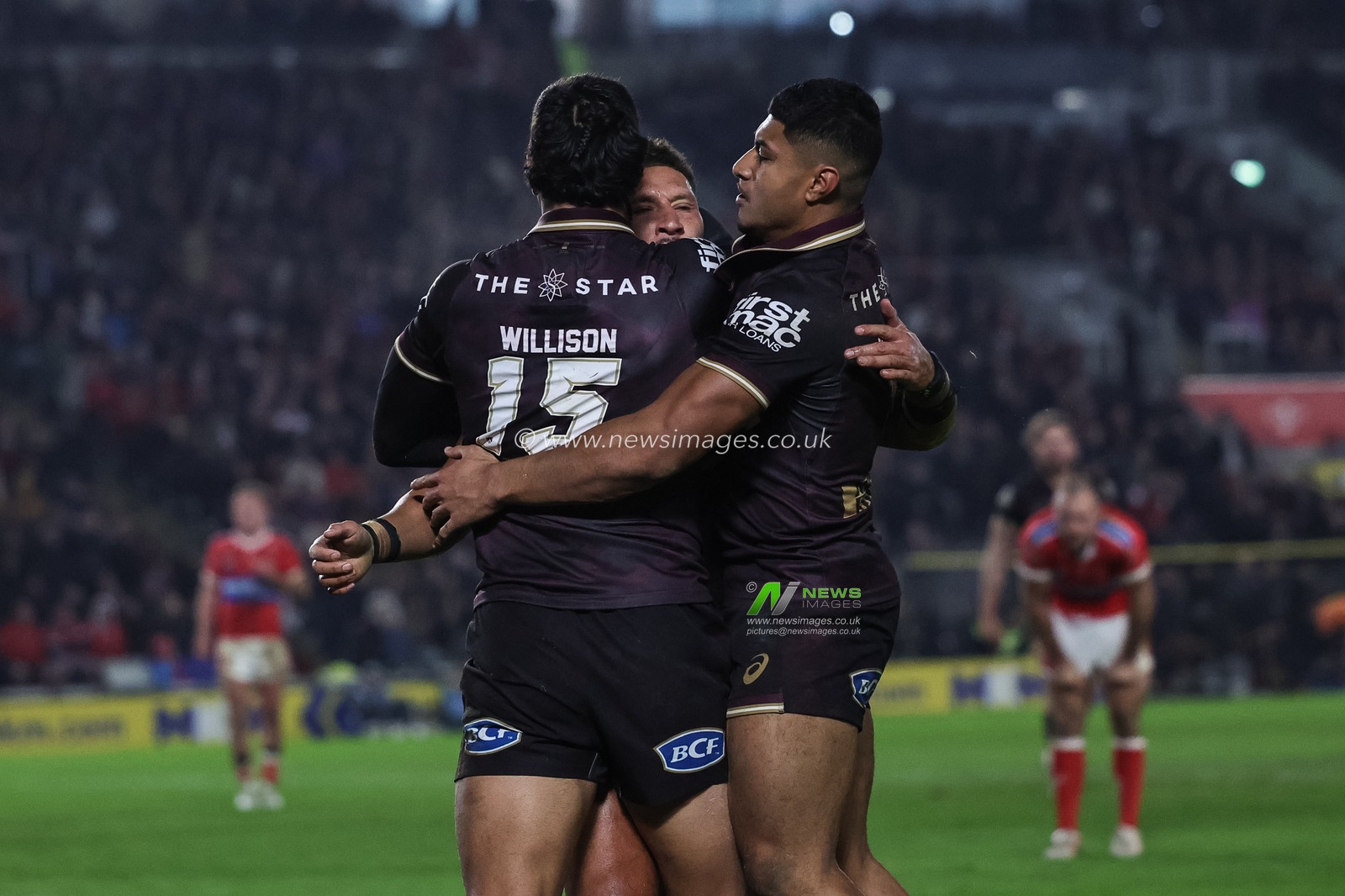 Gehamat Shibasaki of Brisbane Broncos celebrates his try during the World Club Challenge 2026 match Hull KR vs Brisbane Broncos at MKM Stadium, Hull, United Kingdom on 19 February 2026

(Photo by Mark Cosgrove/News Images)