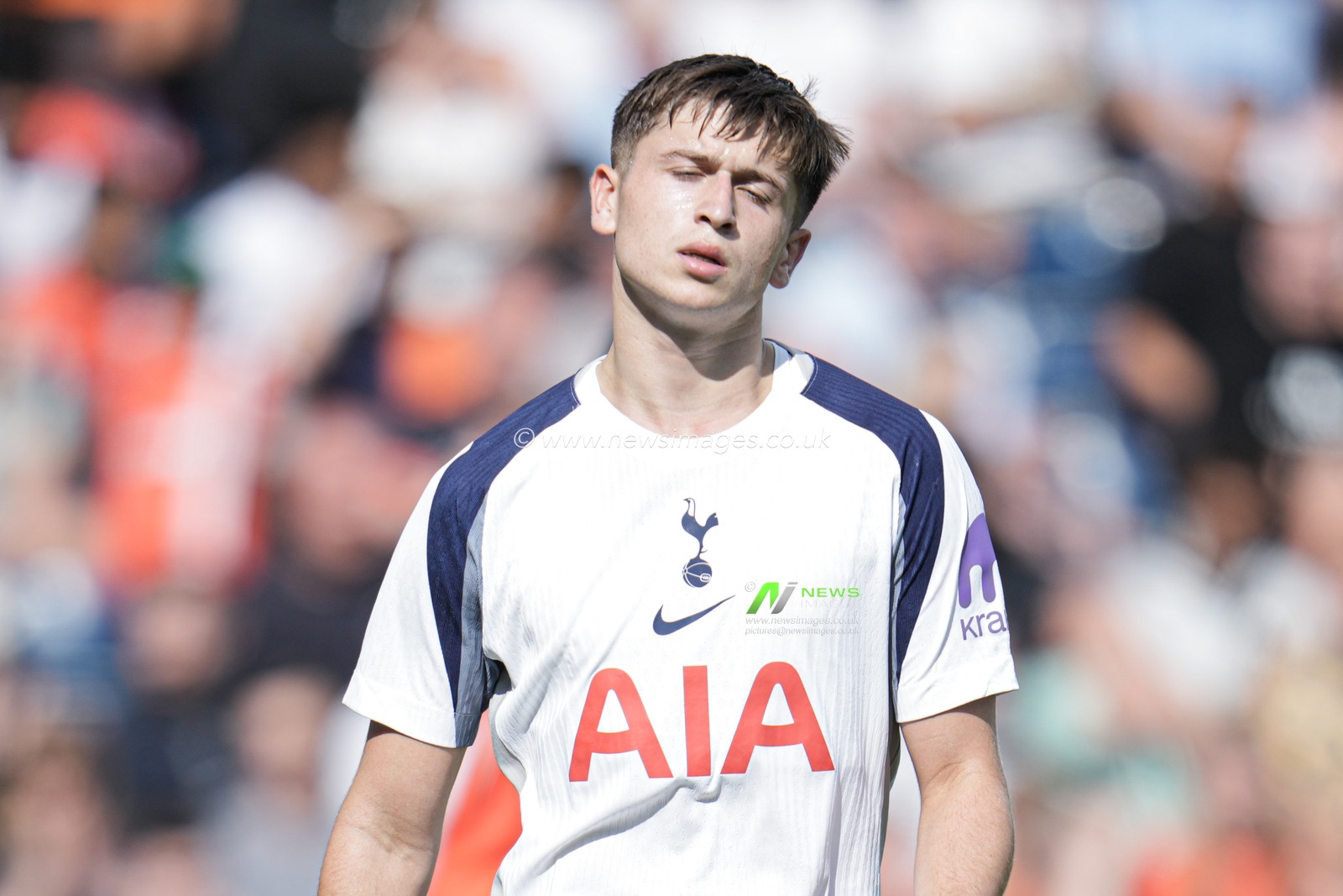 Mikey Moore of Tottenham Hotspur during the Pre-season friendly match Luton Town vs Tottenham Hotspur at Kenilworth Road, Luton, United Kingdom, 26th July 2025

(Photo by Harvey Murphy/News Images)