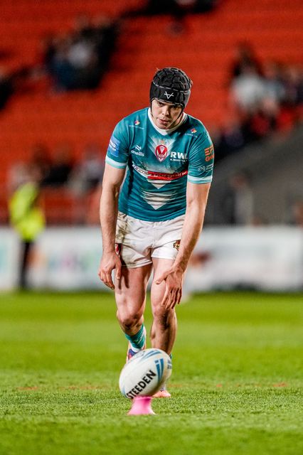 George Whitby of St Helens scores a goal conversion during the Betfred Challenge Cup Quarter Final match St Helens vs Catalans Dragons at The BrewDog Stadium, St Helens, United Kingdom on 10 April 2026

(Photo by Maynard Manyowa/News Images)