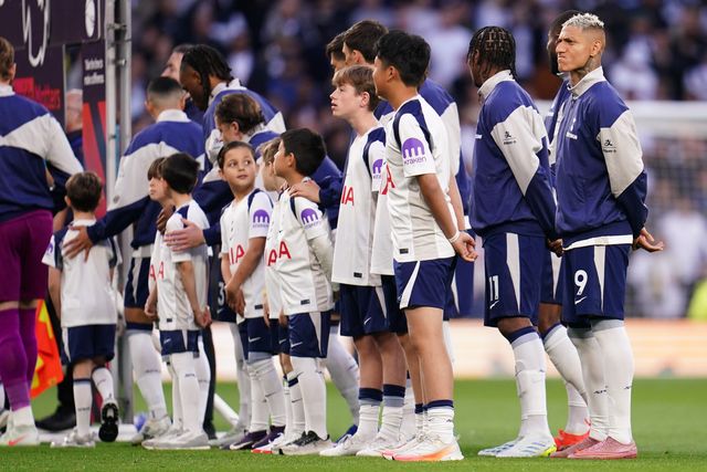 Tottenham players ahead of kick off during the Premier League match Tottenham Hotspur vs Leeds United at Tottenham Hotspur Stadium, London, United Kingdom on 11 May 2026

(Photo by Harvey Murphy/News Images)