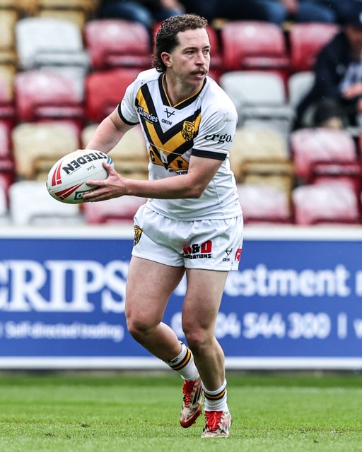 Tom Weaver of Castleford Tigers in action during the Betfred Super League round 12 match York Knights vs Castleford Tigers at LNER Community Stadium, York, United Kingdom on 16 May 2026

(Photo by Alfie Cosgrove/News Images)
