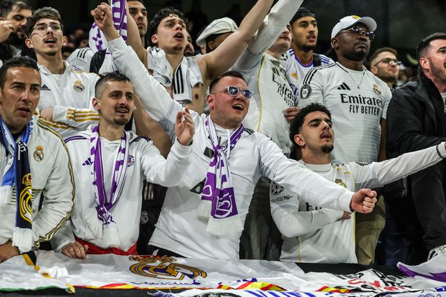 Real Madrid fans during the UEFA Champions League last 16 second leg match Manchester City vs Real Madrid at The City of Manchester Stadium, Manchester, United Kingdom on 17 March 2026

(Photo by Mark Cosgrove/News Images)