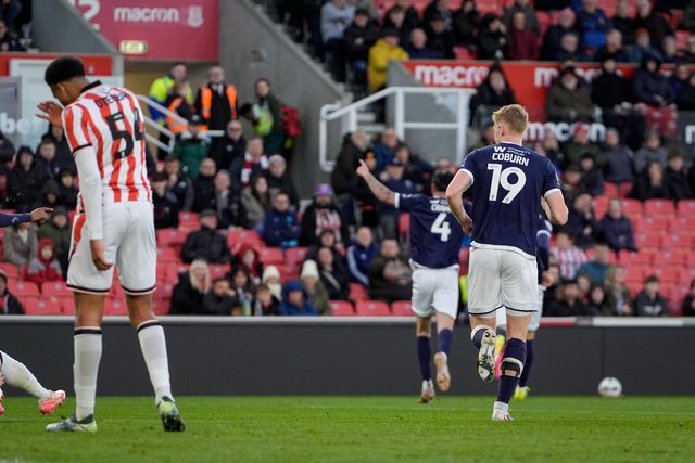 Camiel Neghli of Millwall celebrates his goal to make it  0-1 during the Sky Bet Championship match Stoke City vs Millwall at Bet365 Stadium, Stoke On Trent, United Kingdom on 21 April 2026

(Photo by Maynard Manyowa/News Images)