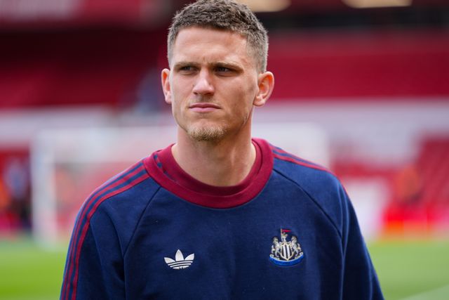 Sven Botman of Newcastle United inspects the pitch prior to kick off during the Premier League match Nottingham Forest vs Newcastle Untied at City Ground, Nottingham, United Kingdom on 10 May 2026

(Photo by Maynard Manyowa/News Images)