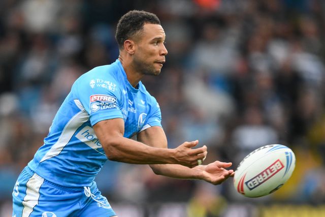 Moses Mbye of St. Helens passes the ball during the Magic Weekend match Wigan Warriors vs St Helens at Elland Road, Leeds, United Kingdom, 17th August 2024

(Photo by Craig Thomas/News Images)