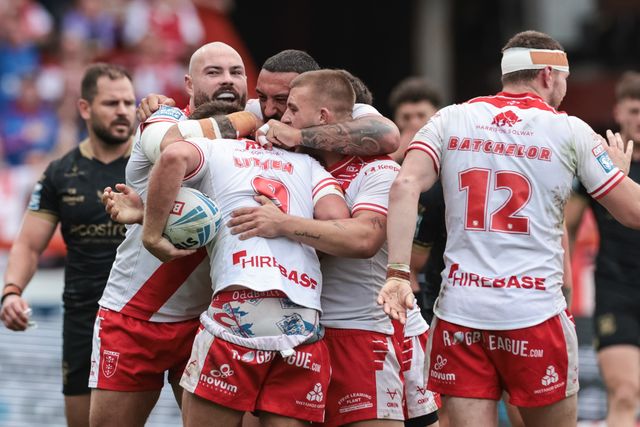 Jez Litten of Hull KR celebrates his try with team mates during the Betfred Super League Round 25 match Hull KR vs Hull FC at Sewell Group Craven Park, Kingston upon Hull, United Kingdom, 7th September 2025

(Photo by Mark Cosgrove/News Images)