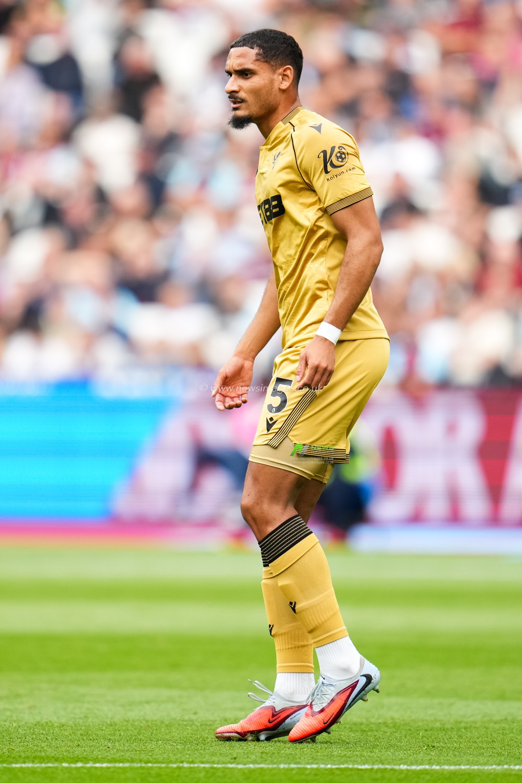 Maxence Lacroix of Crystal Palace during the Premier League match West Ham United vs Crystal Palace at London Stadium, London, United Kingdom, 20th September 2025

(Photo by Harvey Murphy/News Images)