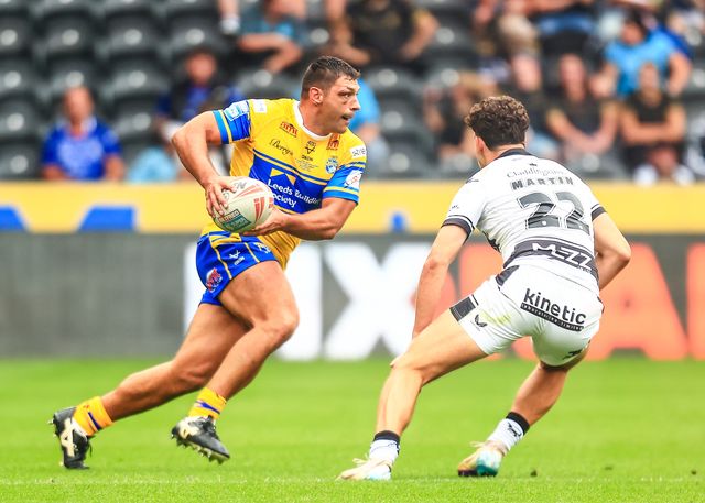 Ryan Hall  of Leeds Rhinos in action  during the Betfred Super League Round 24 match Hull FC vs Leeds Rhinos at MKM Stadium, Hull, United Kingdom, 30th August 2025

(Photo by Richard Bierton/News Images)
