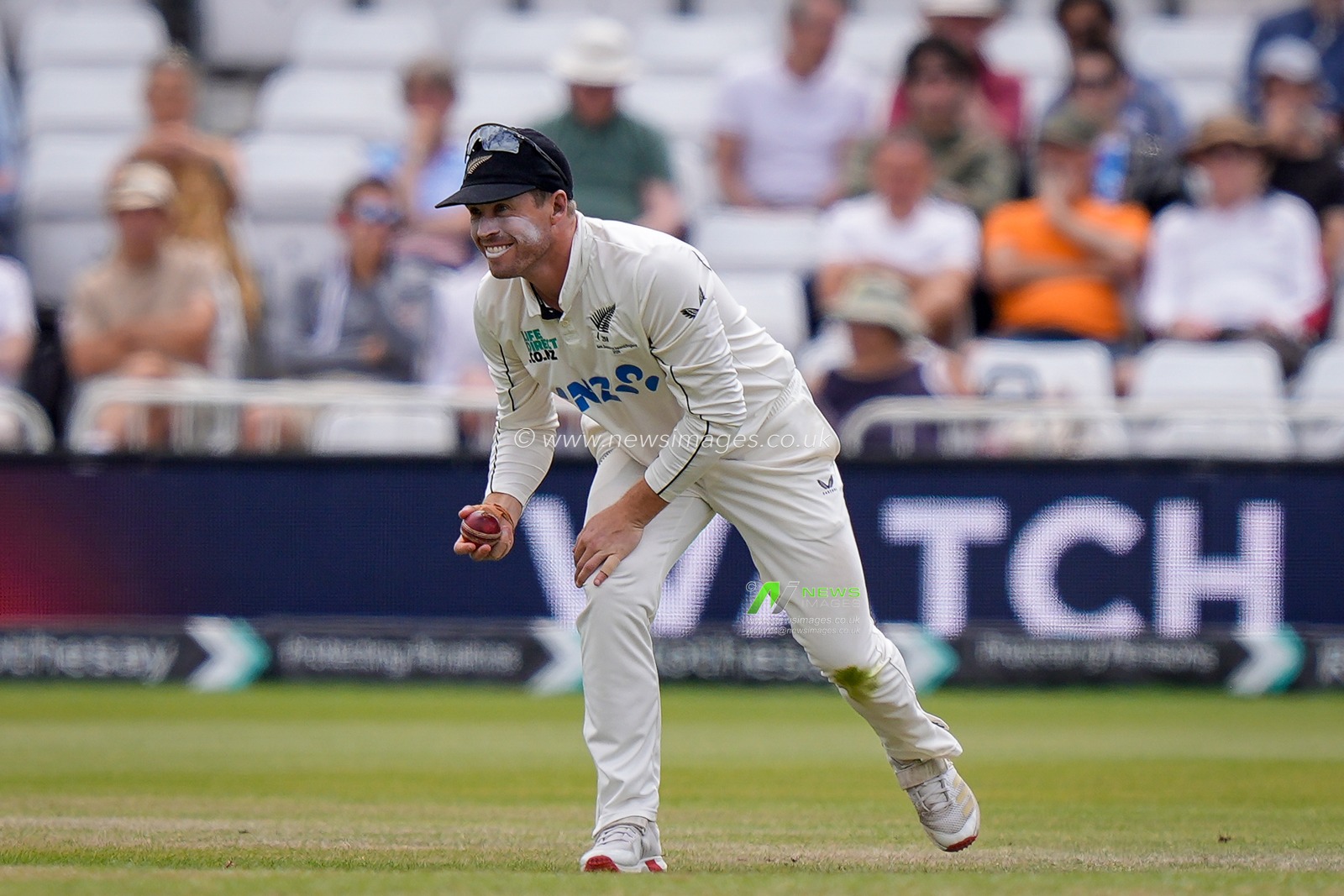 Henry Nicholls of New Zealand fields the ball during the 3rd Rothesay Test Match Day 5 match England vs New Zealand at Trent Bridge, Nottingham, United Kingdom on 29 June 2026

(Photo by Maynard Manyowa/News Images)