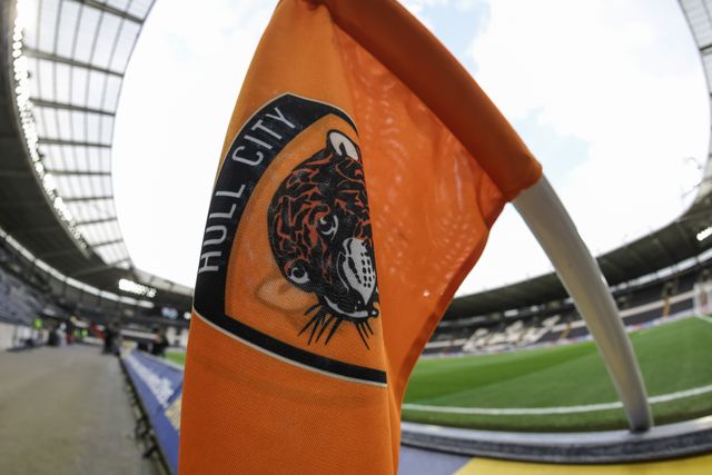 Hull City logo on the corner flag during the Sky Bet Championship Play-Offs Semi-Final first leg Hull City v Millwall at MKM Stadium, Hull, United Kingdom on 08 May 2026

(Photo by Mark Cosgrove/News Images)