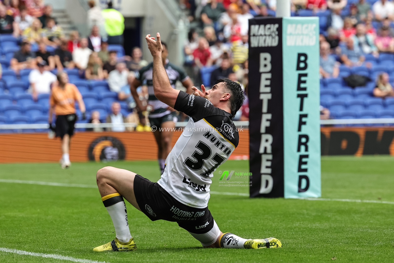 Cody Hunter of York Knights celebrates his try during the Betfred Super League Magic Weekend match Huddersfield Giants vs York Knights at Hill Dickinson Stadium, Liverpool, United Kingdom on 04 July 2026

(Photo by Mark Cosgrove/News Images)