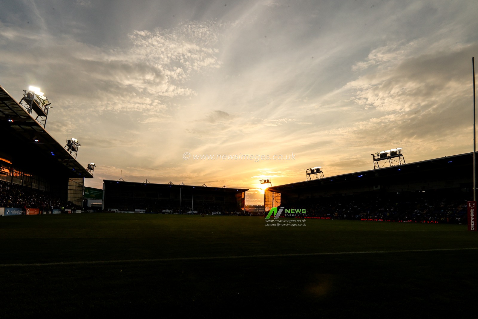 A general view of Halliwell Jones Stadium during the Betfred Super League round 23 match Warrington Wolves vs York Knights at The Halliwell Jones Stadium, Warrington, United Kingdom on 13 August 2026

(Photo by Alfie Cosgrove/News Images)