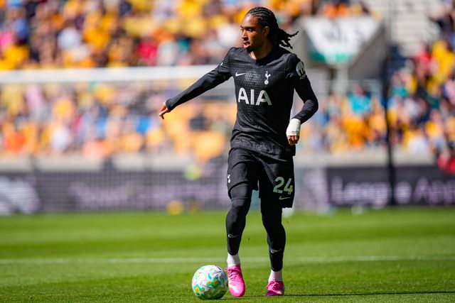 Djed Spence of Tottenham Hotspur makes a run with the ball  during the Premier League match Wolverhampton Wanderers vs Tottenham Hotspur at Molineux, Wolverhampton, United Kingdom on 25 April 2026

(Photo by Maynard Manyowa/News Images)