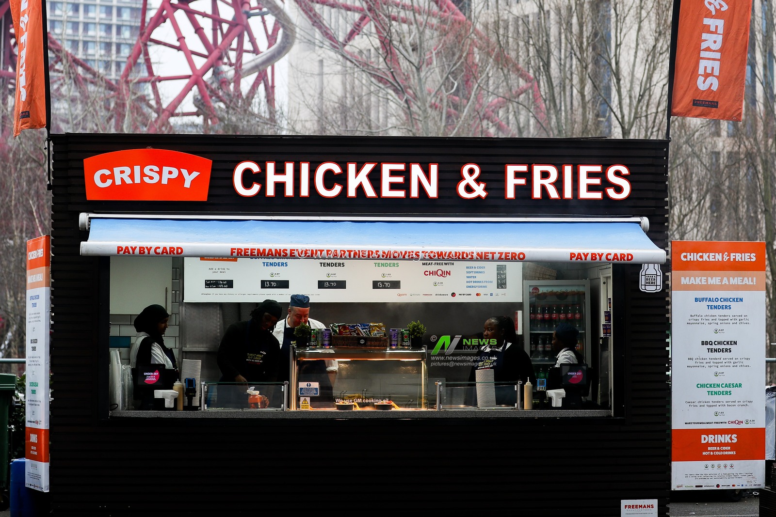 Food and drink vendors prepare for the match outside of the London Stadium prior to the Premier League match West Ham United vs Crystal Palace at London Stadium, London, United Kingdom, 18th January 2025

(Photo by Izzy Poles/News Images)